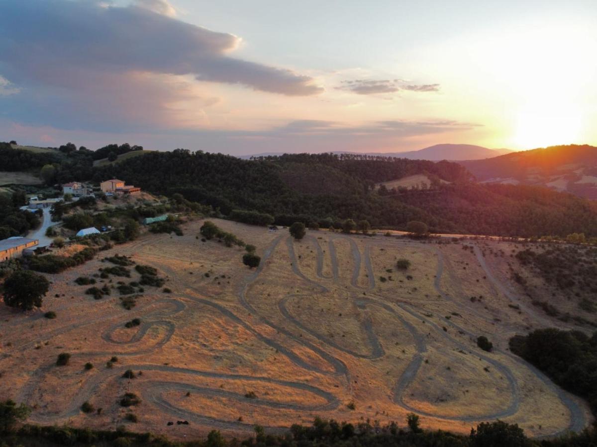 Agriturismo La Terrazza Valfabbrica Eksteriør bilde