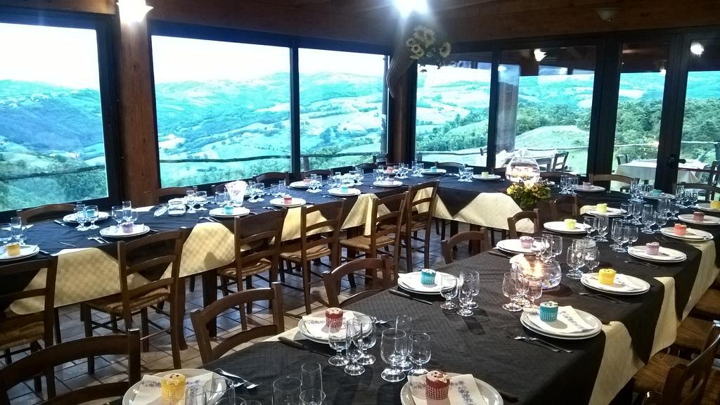 Agriturismo La Terrazza Valfabbrica Eksteriør bilde